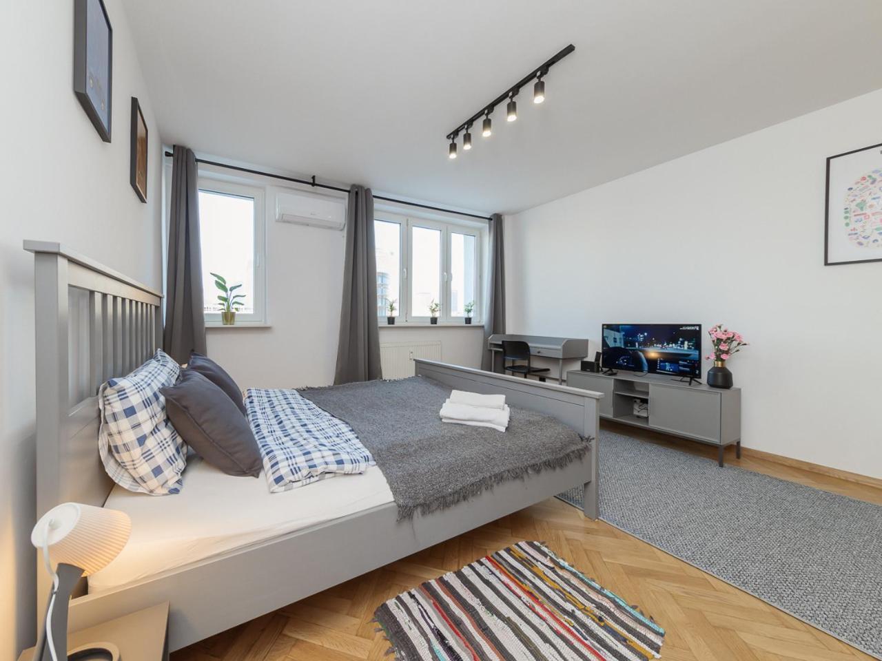 Metro Onz Apartment/Warsaw Central Extérieur photo